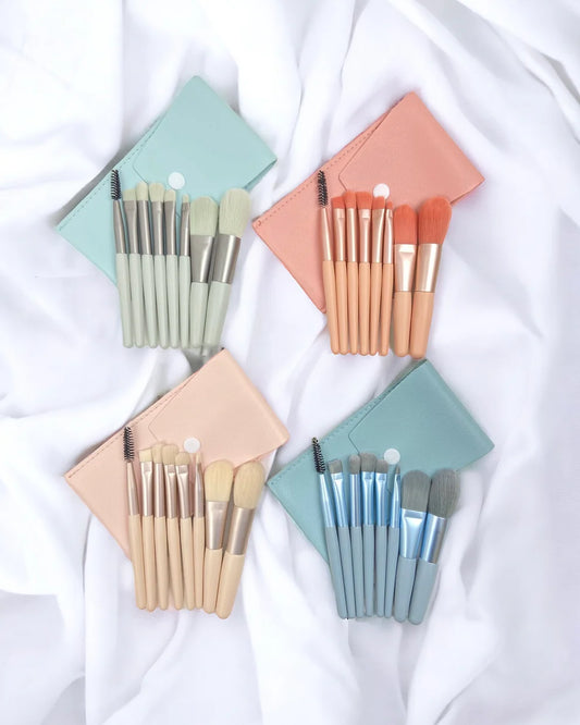 MAKE UP BRUSH TRAVEL SET
